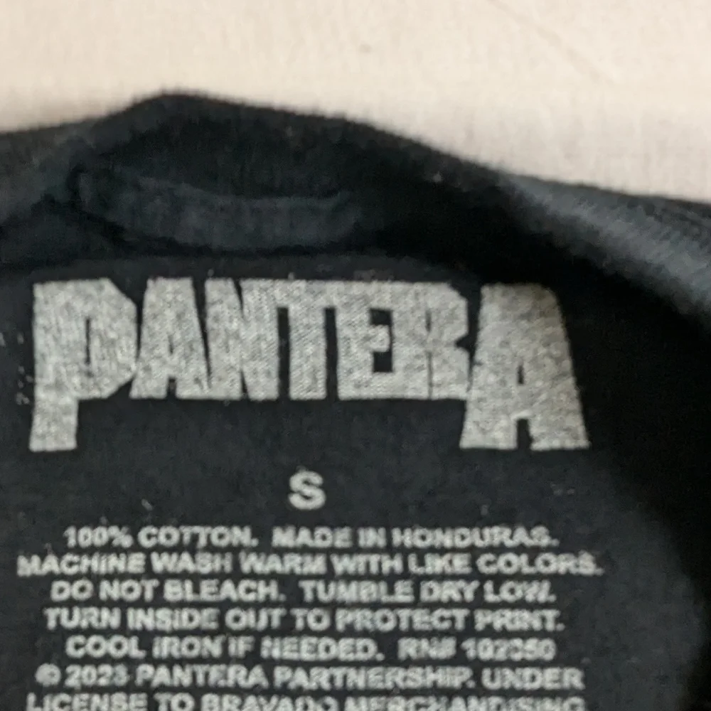 Pantera 2023 Official Concert Tee - Tour Locations on Back Size Small